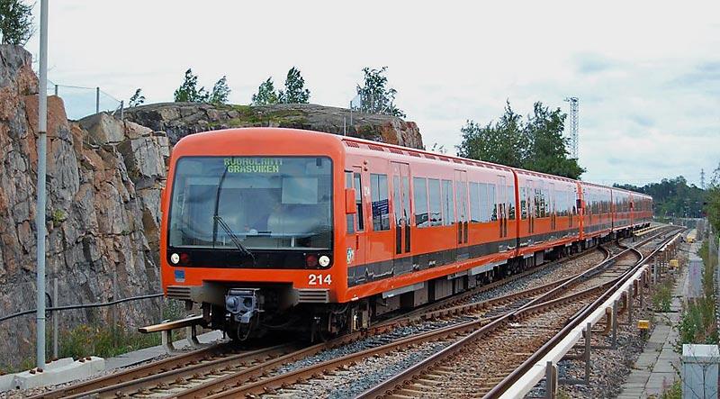 Эр200 и сапсан. Эр200. Хельсинский метрополитен. Вагоны метро хельсинки. Эр200-1.
