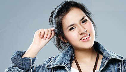 Diam - diam ternyata Raisa menyujai Ariel gan