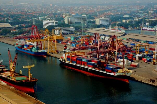 10 Pelabuhan Tersibuk di Dunia