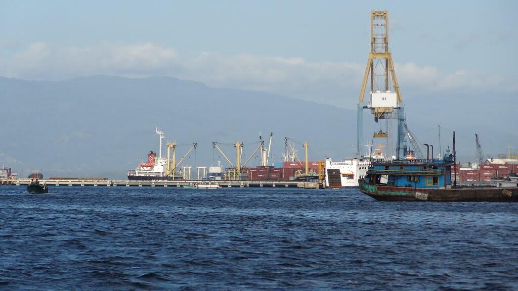10 Pelabuhan Tersibuk di Dunia