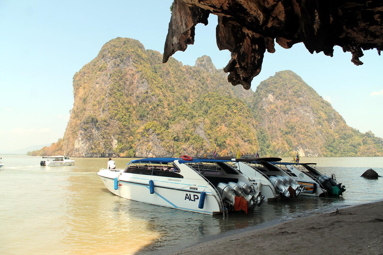 SHARE LIBURAN Murah Phuket (phiphi+James Bond Island) transit Kuala Lumpur dr Bandung