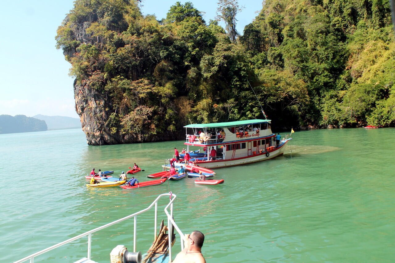 SHARE LIBURAN Murah Phuket (phiphi+James Bond Island) transit Kuala Lumpur dr Bandung