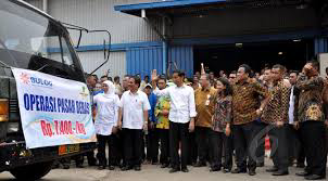 Hot News.. Operasi Pasar , Jokowi Sebar Beras Harga 1.600/kg..
