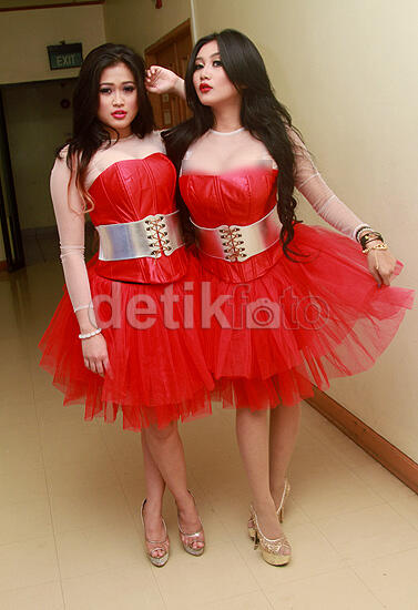 &#91;FOTO TOGE HOT&#93; Merah Membara Duo Serigala