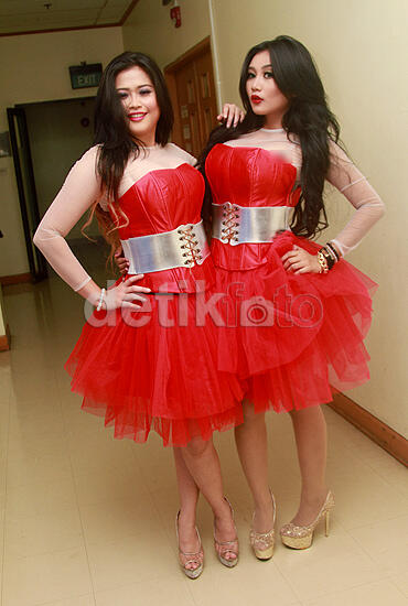 &#91;FOTO TOGE HOT&#93; Merah Membara Duo Serigala