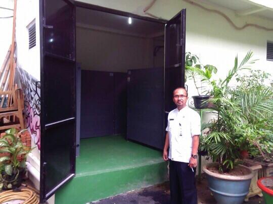 &#91;Ada yang Tahu???&#93; Ini bentuk UPS made in China berharga miliran rupiah di SMA 25