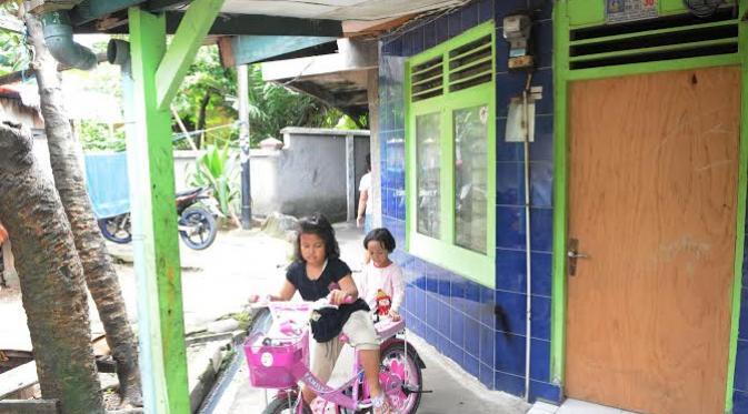 Alamat Pemenang Proyek UPS SMKN 53 di Rumah dalam Gang