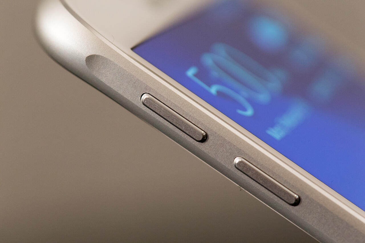 Samsung Galaxy S6 dan S6 Edge Resmi Diperkenalkan