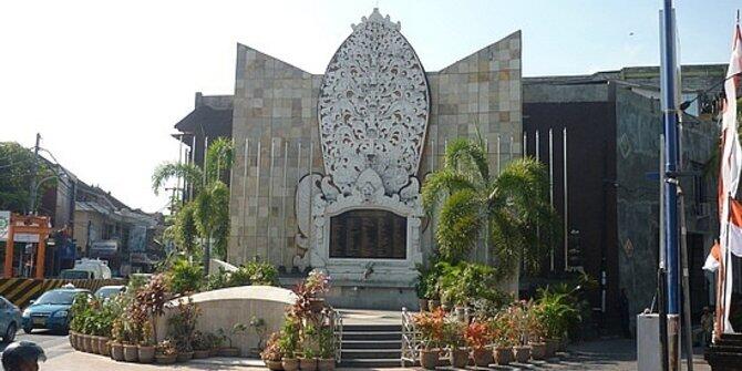 8 Tempat Ini Sempat Jadi Saksi Bisu Kebiadaban Umat Manusia