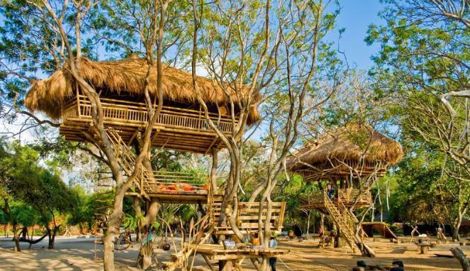 Tempat Nongkrong - Makan yang Uenak &amp; Cozy di Bali