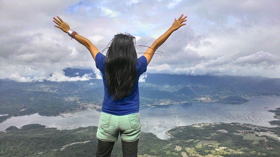 GUNUNG BONGKOK 975 MDPL