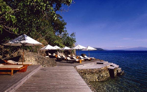 Indah nya Pulau Moyo Surga terpendam Di Sumbawa