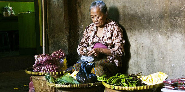 Mereka yang Renta, Tak Sempurna, Namun Pantang Meminta-minta,,