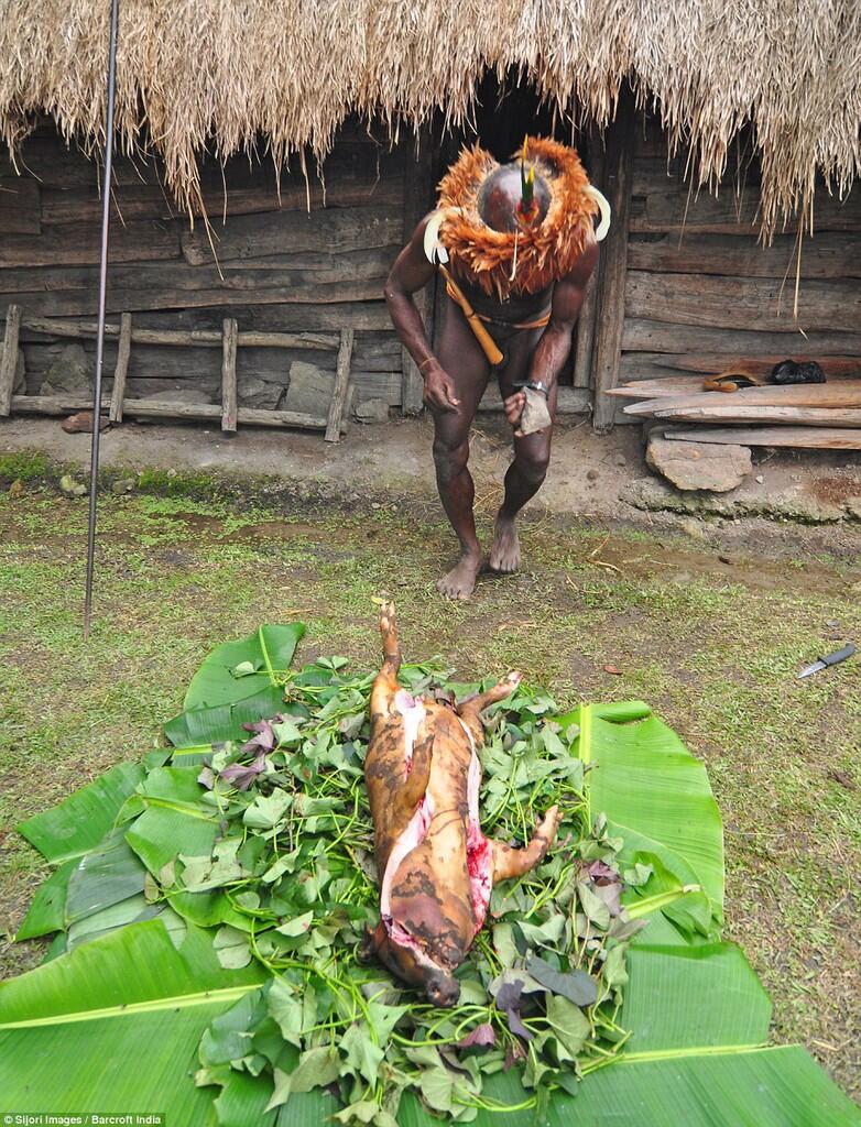 Thanksgiving Ala Suku di Papua
