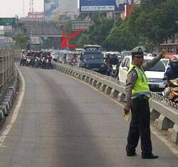 Hal - Hal Gila Bin Kocak Yang Dilakukan Orang !! gokil gan