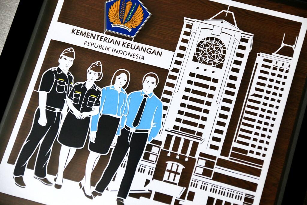 Cutteristic (Mengenal Seni Memotong Kertas)