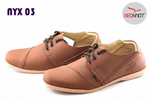 JUAL REDKNOT SHOES,BELI SEPATU BONUS SENDAL !!!!!!