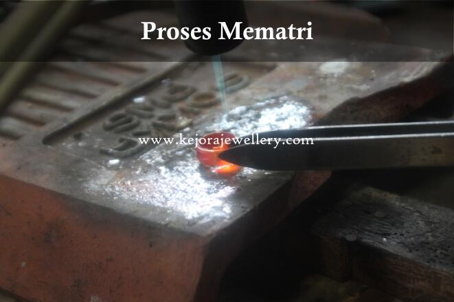 Foto Pembuatan Cincin Emas, Palladium, Perak &#91;Kejora Jewellery&#93;