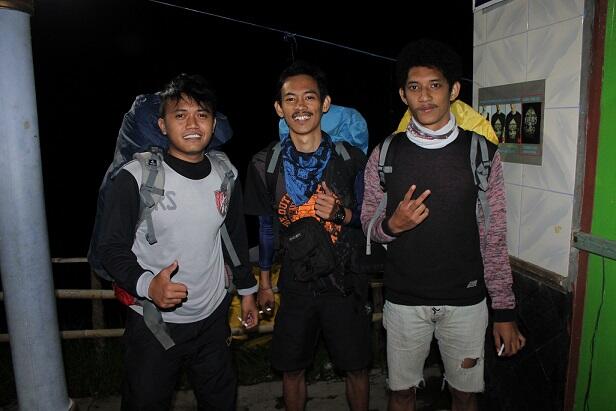&#91;CATPER&#93; Malam yang Slow di Merbabu Jalur Selo (24 - 26 Februari 2015)