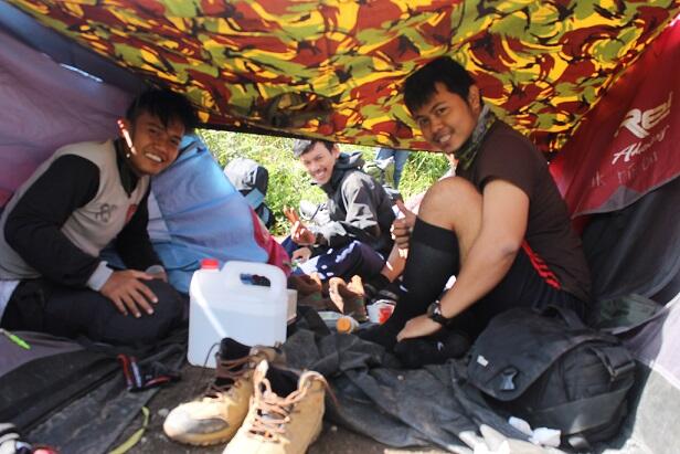 &#91;CATPER&#93; Malam yang Slow di Merbabu Jalur Selo (24 - 26 Februari 2015)
