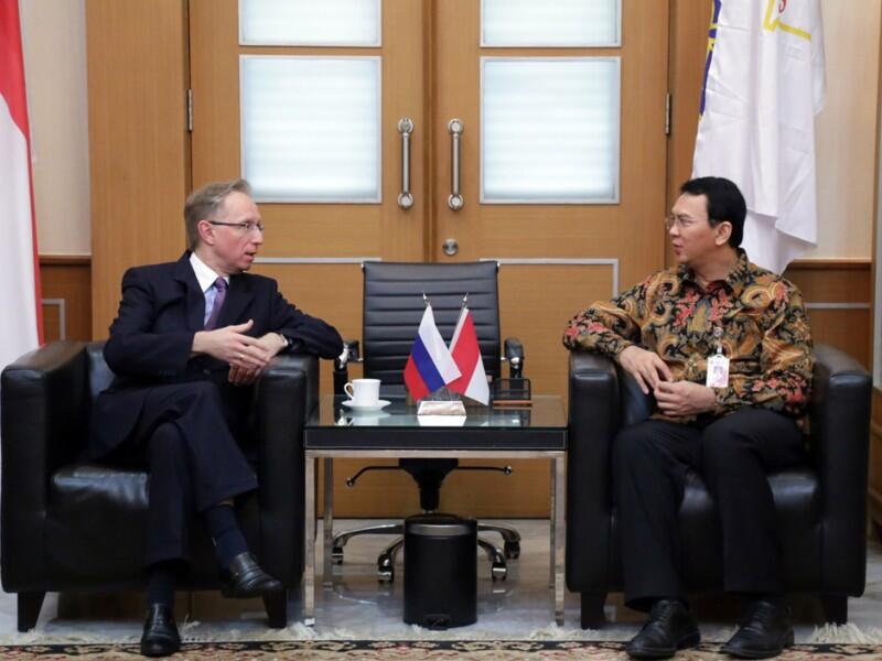 Gubernur Menerima Kunjungan Dubes Rusia