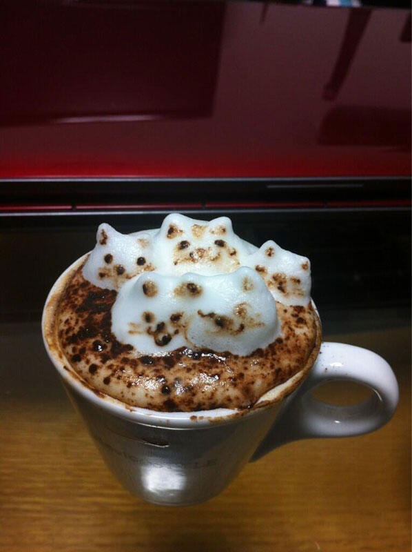 Photo Karya Seni dari Latte Coffe