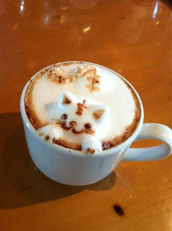 Photo Karya Seni dari Latte Coffe