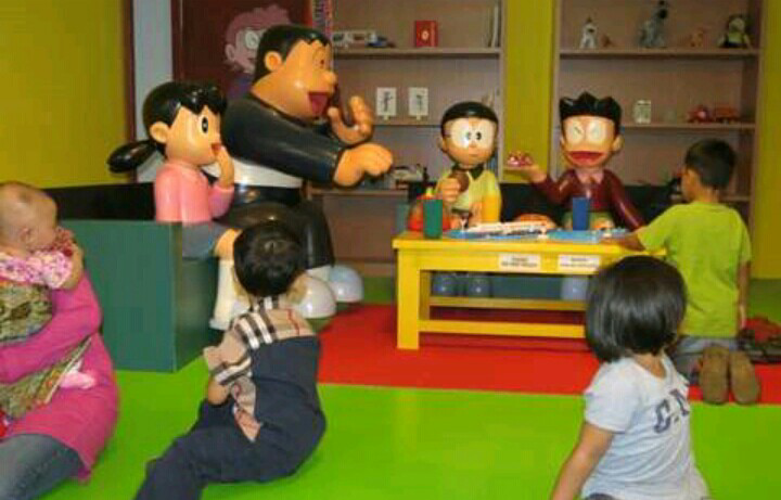 Pameran doraemon di ancol (sayang penjaganya kurang ramah)