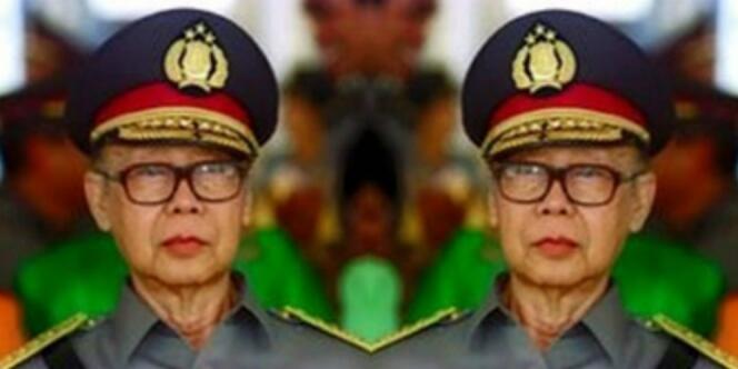 wowww!!!Jenderal Hoegeng Dinobatkan Jadi Polisi Jujur Sedunia