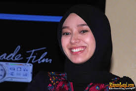 Gan Ada Yang Tau ga Artis Indonesia Yang namanya Mentari ???? (pic + no bb )