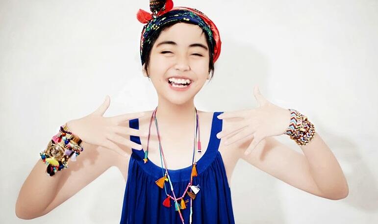 TOP 10 Fashion Blogger Indonesia !!