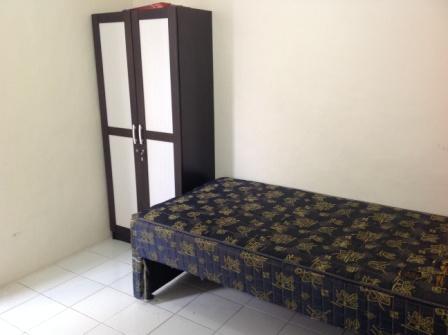 Kost Exclusive Khusus Wanita / Pasutri Legian Room