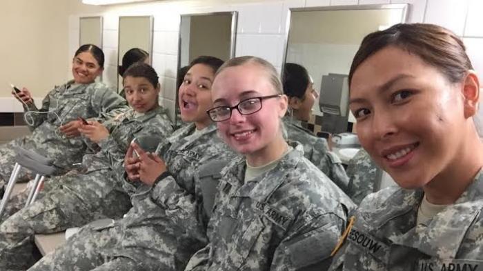 Miss Indonesia 2006 Asal Manado Ini Bergabung dengan US Army