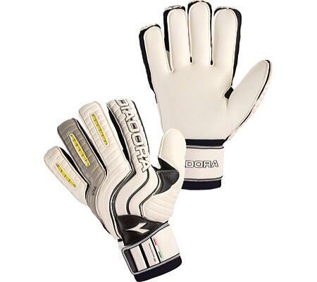 diadora goalie gloves