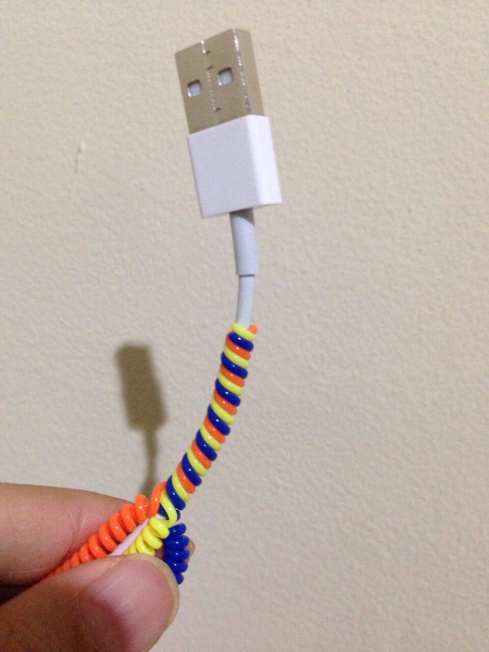 Terjual KABEL DATA LIGHTNING IPHONE 5 5S 6 6PLUS IPAD3 