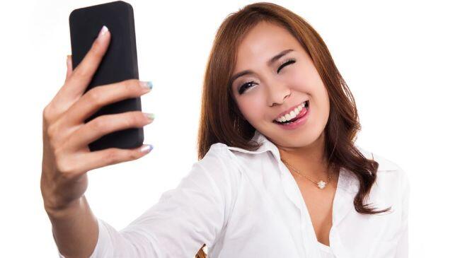 Thailand Larang Warganya Membuat Foto &quot;Underboob Selfie&quot;