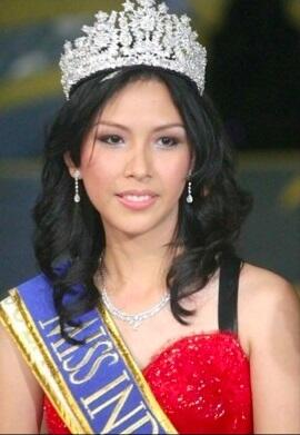 ini gan.. Kristania Besouw Mantan Miss Indonesia Yang Kini Sudah MenJadi Tentara AS