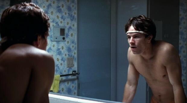 Awas! 5 Film Ini Kurang Asyik Ditonton Bareng Bonyok Agan-agan!