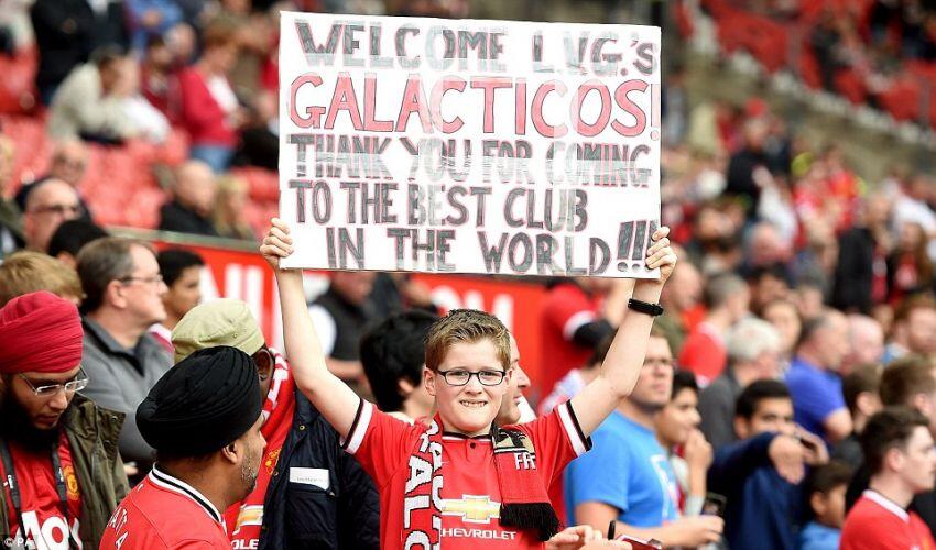 Gegap Gempita dan Getir Hidup Yang Hanya Dirasakan Fans Manchester United