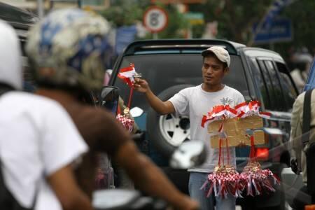 Profesi-Profesi yang Biasa Kita Temui di Lampu Merah