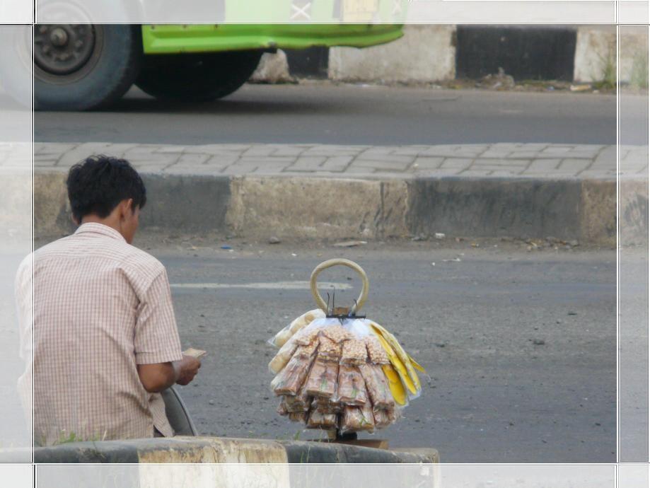 Profesi-Profesi yang Biasa Kita Temui di Lampu Merah