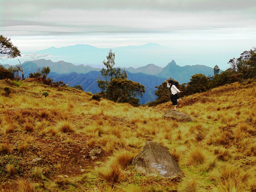 Akhir Tahun Dalam Sunyi Lembah Lengkean (30 Des 2014 – 2 Jan 2015)
