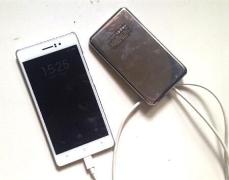 Apakah Power Bank Berguna untuk Kehidupan Agan? (ilmu + polling)