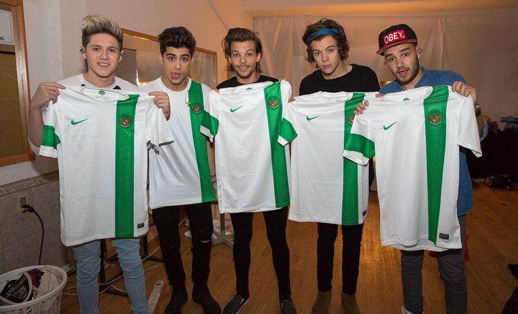Benarkah konser 1D menggangu pesepakbolaan di Indonesia? coba pikir lagi