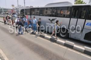 Bus Transjakarta Koridor 5 Mogok di Matraman