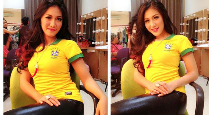 [ BERITA CABE Mulustrasi ] iMeyMey Alami Kejadian Mistis Nyanyi di Kuburan