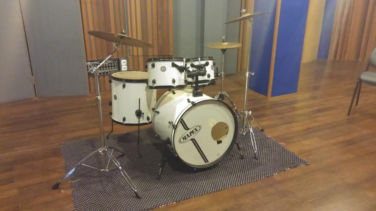 FREE RECORDING + MIXING SUBMIT PROFILE BAND + DEMO LAGU BAND AGAN ! 