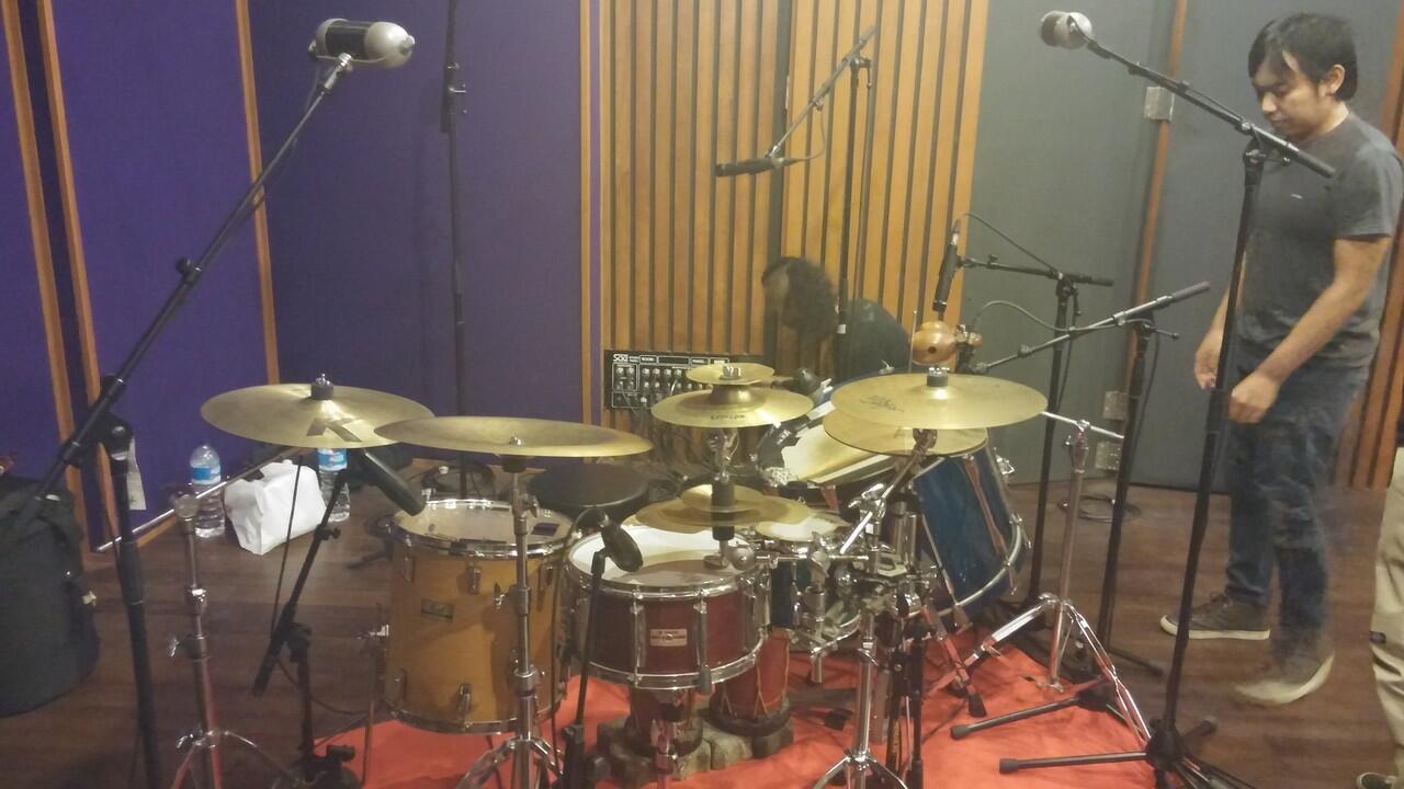 FREE RECORDING + MIXING SUBMIT PROFILE BAND + DEMO LAGU BAND AGAN ! 