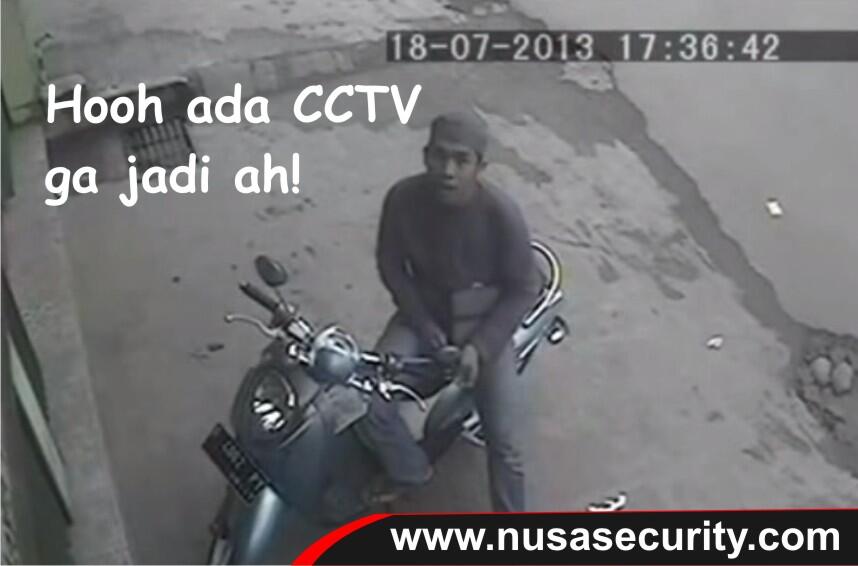 Maling Motor Gagal Setelah Sadar ada kamera CCTV