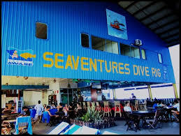 &#91;INFO UNIK GAN!!!&#93; Rig Minyak Disulap Jadi Resort Seru
